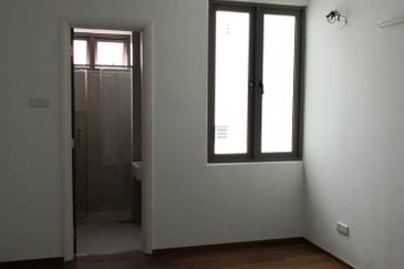 Raffles Residence 199