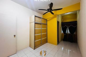 Taman Aman Putra Kepala Batas Penang Renovated Non Bumi Teres