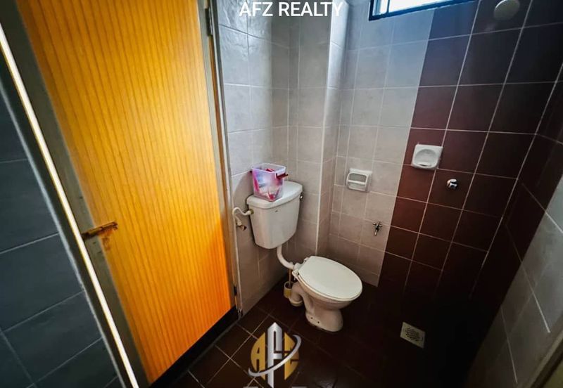 Taman Aman Putra Kepala Batas Penang Renovated Non Bumi Teres