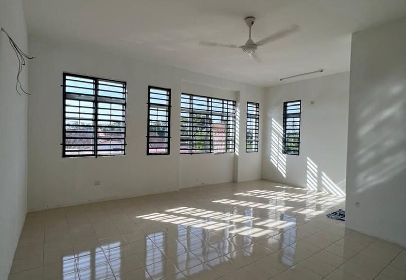 Taman Suria Firus Parit Buntar Non Bumi Renovated Semi D