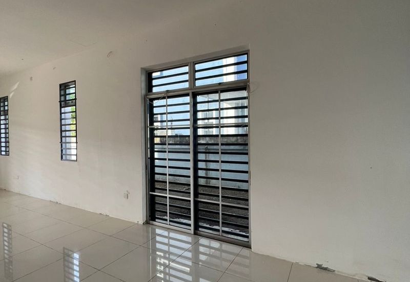 Taman Suria Firus Parit Buntar Non Bumi Renovated Semi D