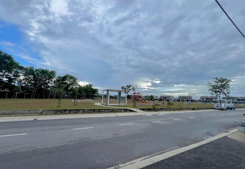 Eastfield @ Yarra Park