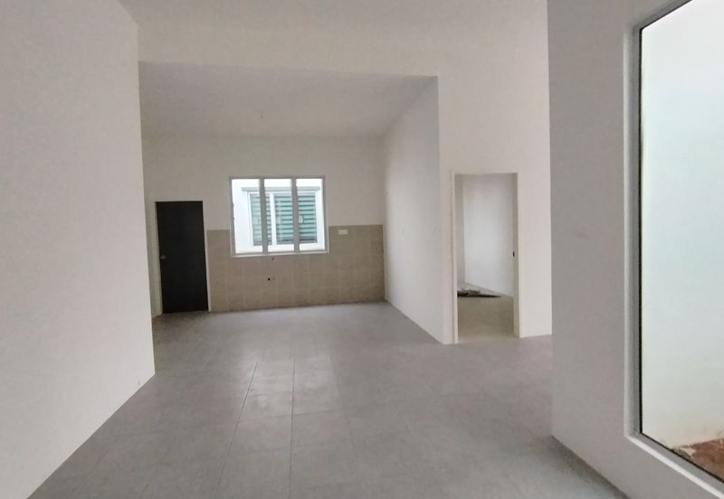 Eastfield @ Yarra Park