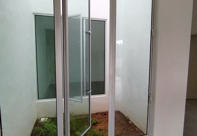 Eastfield @ Yarra Park