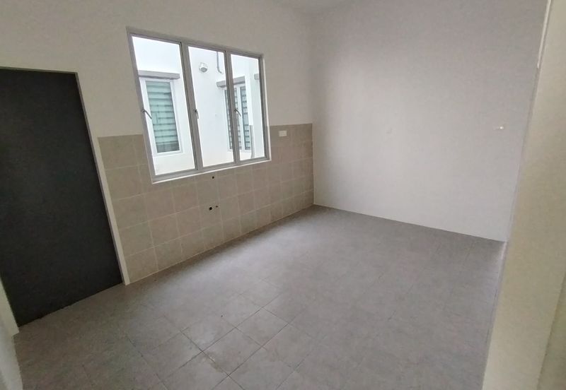 Eastfield @ Yarra Park