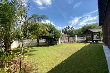 Taman Teratai Idaman Batu Kawan Penang Renovated Freehold Corner Lot