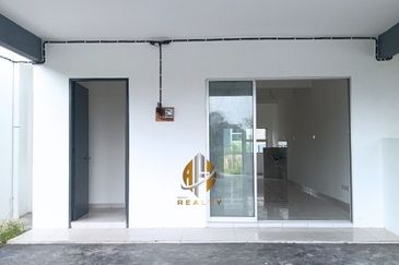 Prima Residensi Junjong Teres Baru Non Bumi Open Facing