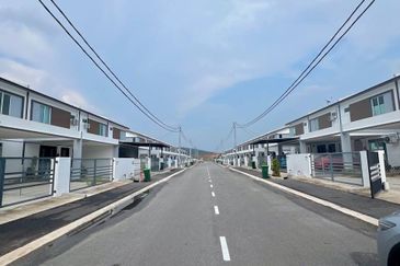 YARRA PARK WESTFIELD