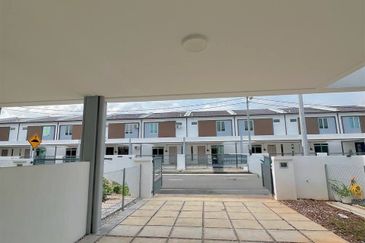 YARRA PARK WESTFIELD