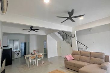 YARRA PARK WESTFIELD