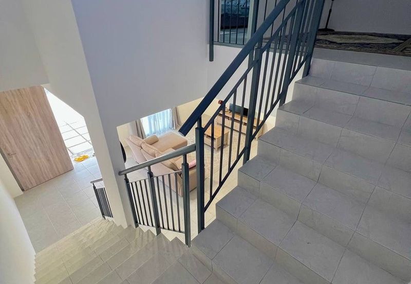 YARRA PARK WESTFIELD