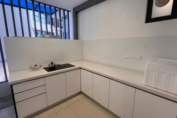 Queens Residences Q2