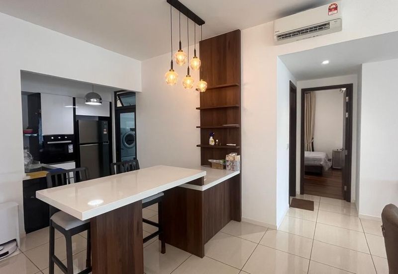 Queens Residences Q2