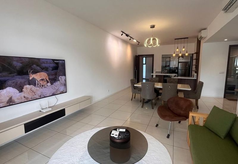 Queens Residences Q2