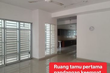 Taman Desiran Tanjung Tanjung Bungah Terrace Near Gurney Drive 3 Living Rooms