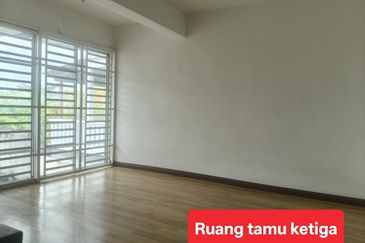Taman Desiran Tanjung Tanjung Bungah Terrace Near Gurney Drive 3 Living Rooms