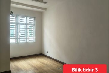 Taman Desiran Tanjung Tanjung Bungah Terrace Near Gurney Drive 3 Living Rooms