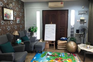 Taman Bersatu Kulim Kedah Non Bumi Semi D Fully Renovated and Extended Harga Nego