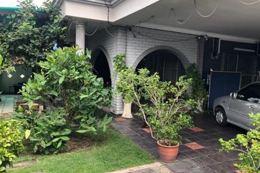 Taman Bersatu Kulim Kedah Non Bumi Semi D Fully Renovated and Extended Harga Nego