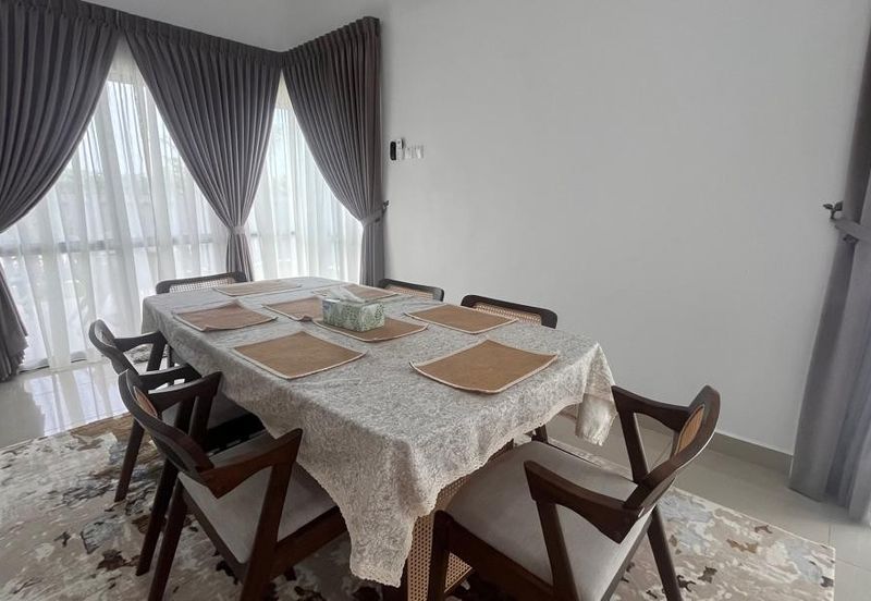 Nusa Cinta@Setia Fontaines