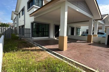 Nusa Cinta@Setia Fontaines