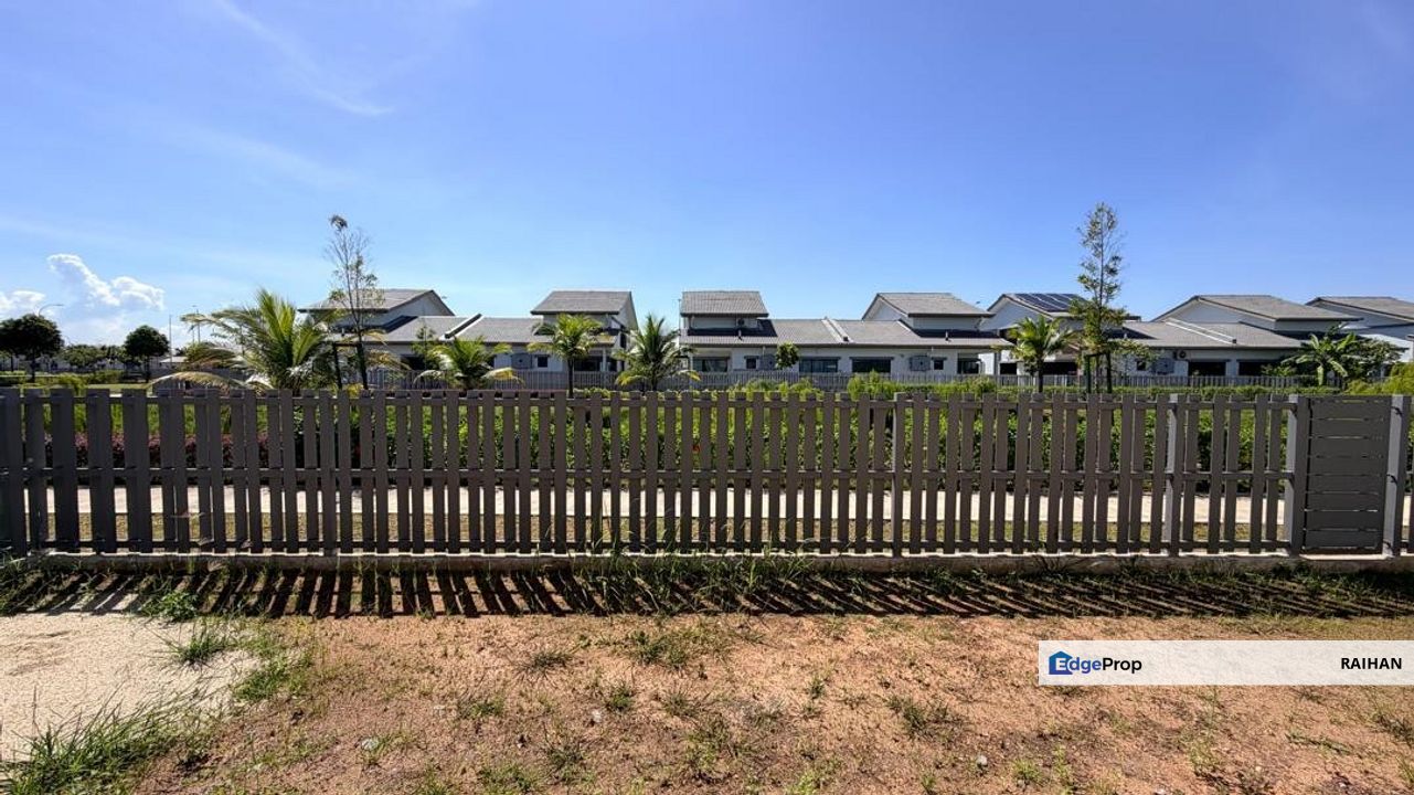 Nusa Cinta Setia Fontaines Semi D Non Bumi Freehold, Penang, Kepala Batas