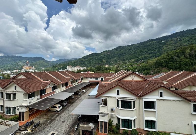 Hillside Villa Residence