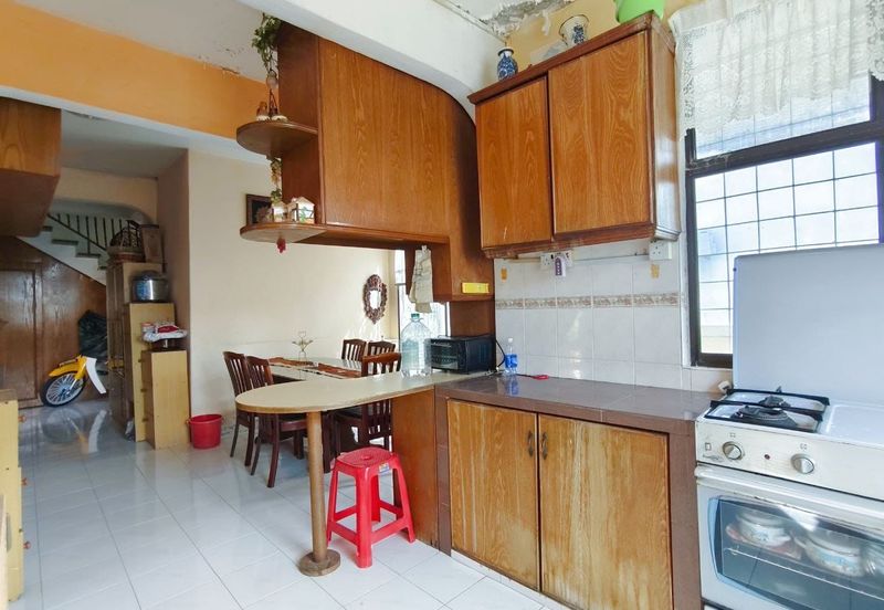 Taman Gedung Heights Banyan Lepas Penang Renovated Corner Lot