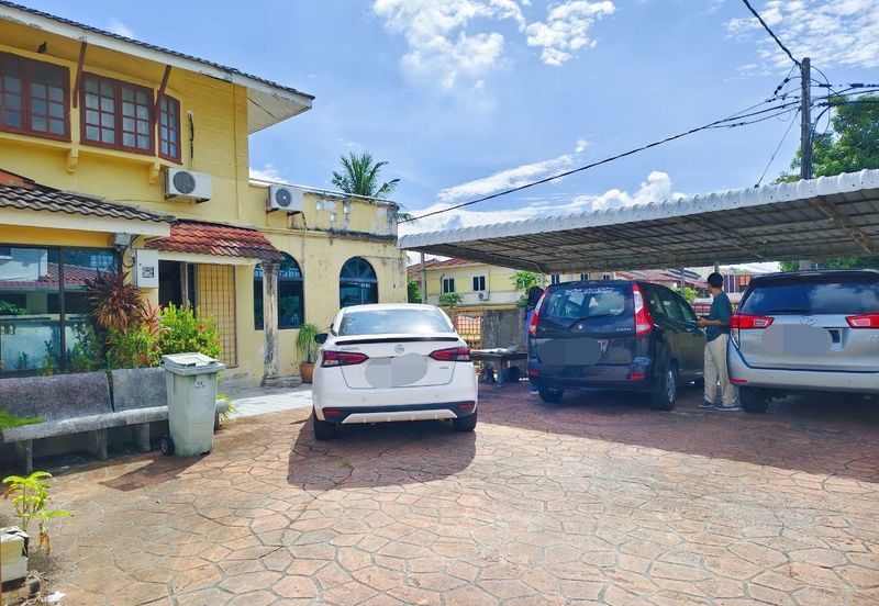 Taman Gedung Heights Banyan Lepas Penang Renovated Corner Lot