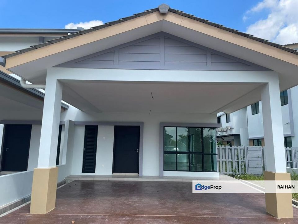 Nusa Cinta Setia Fontaines Link Semi D, Penang, Kepala Batas