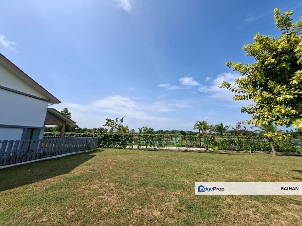 Nusa Cinta Setia Fontaines Bertam Semi D End Lot Baru, Penang, Kepala Batas