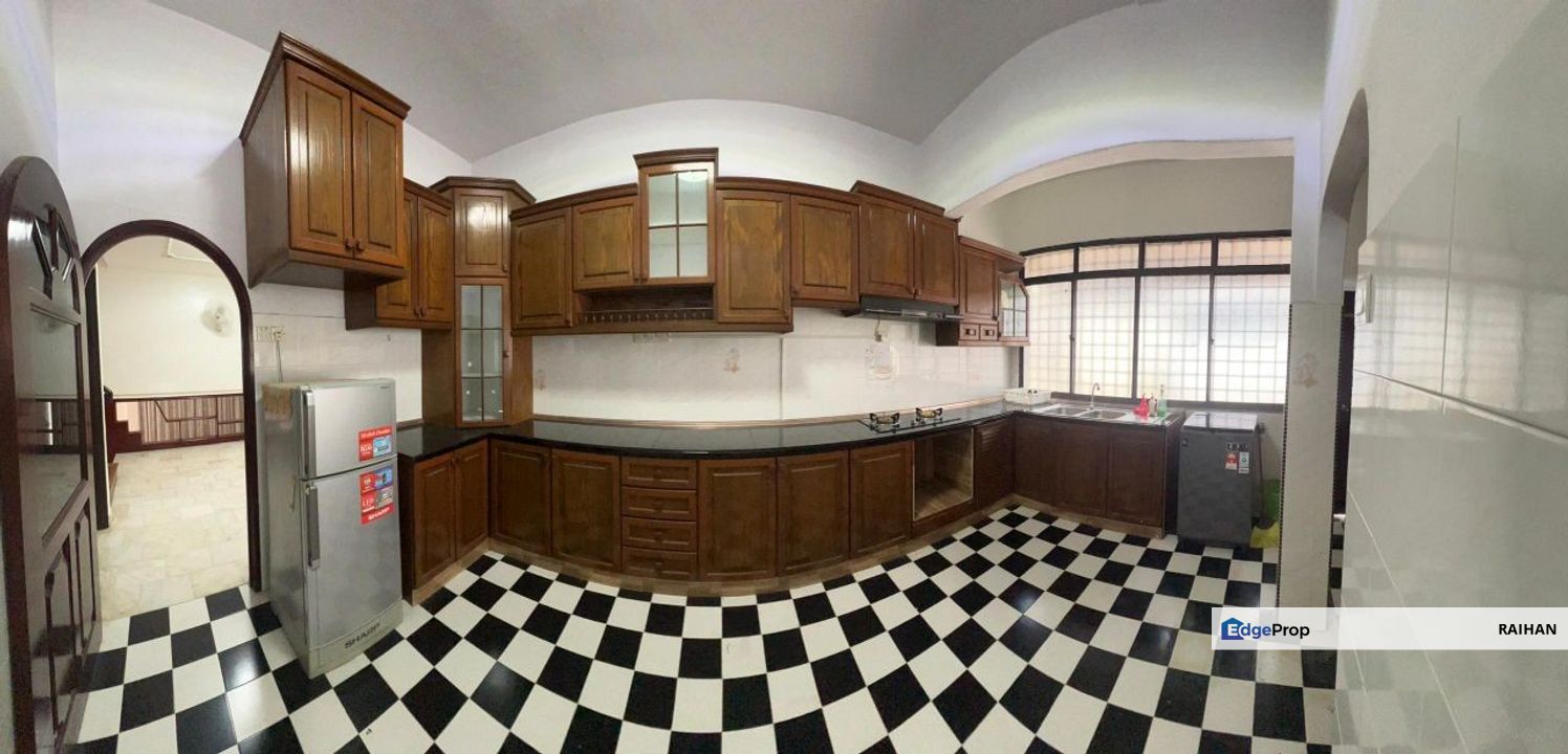 Tingkat Pasir Belanda Teluk Kumbar Penang Terrace Renovated Furnished Move in Ready, Penang, Teluk Kumbar