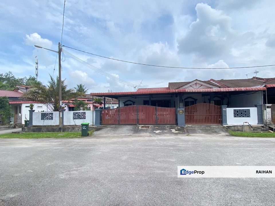 Taman Bidara Kulim Newly Renovated Freehold Corner Lot with 4 Carparks