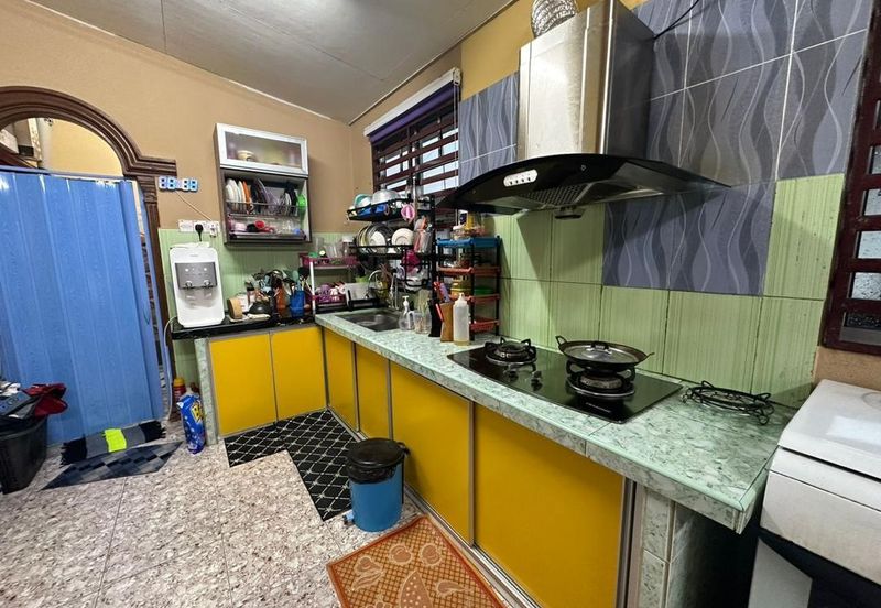 Taman Mahsuri Padang Serai Partly Furnished Endlot 