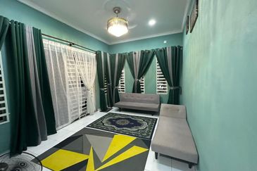 Taman Mahsuri Padang Serai Partly Furnished Endlot 