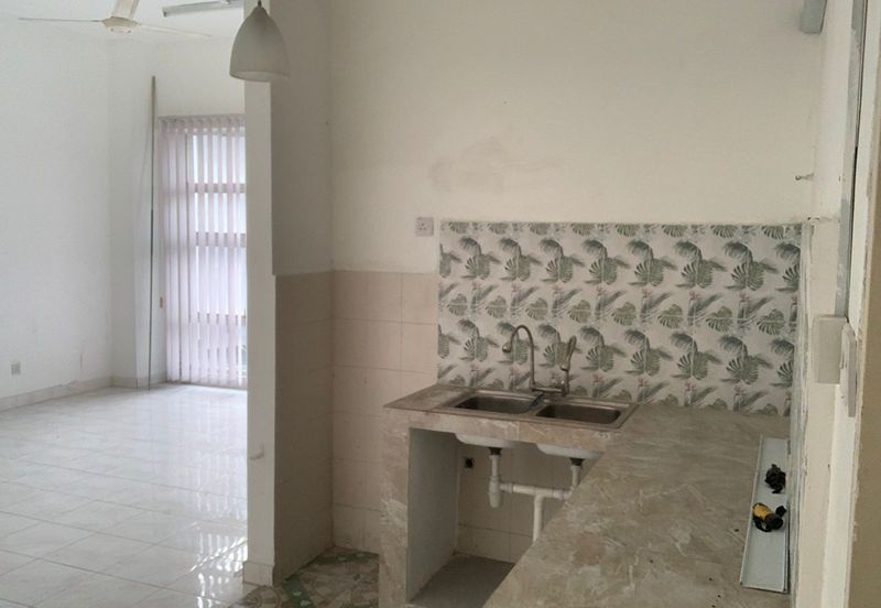 Laman Seri Business Park