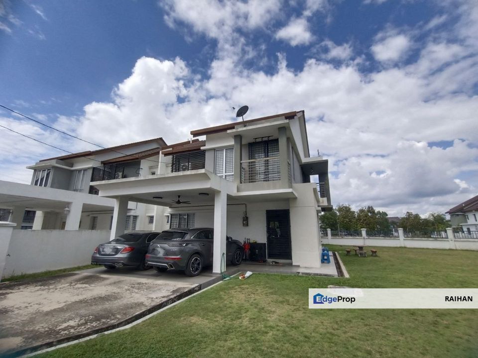 Alam Suria Puncak Alam Renovated Fully Furnished Semi D Corner House ...