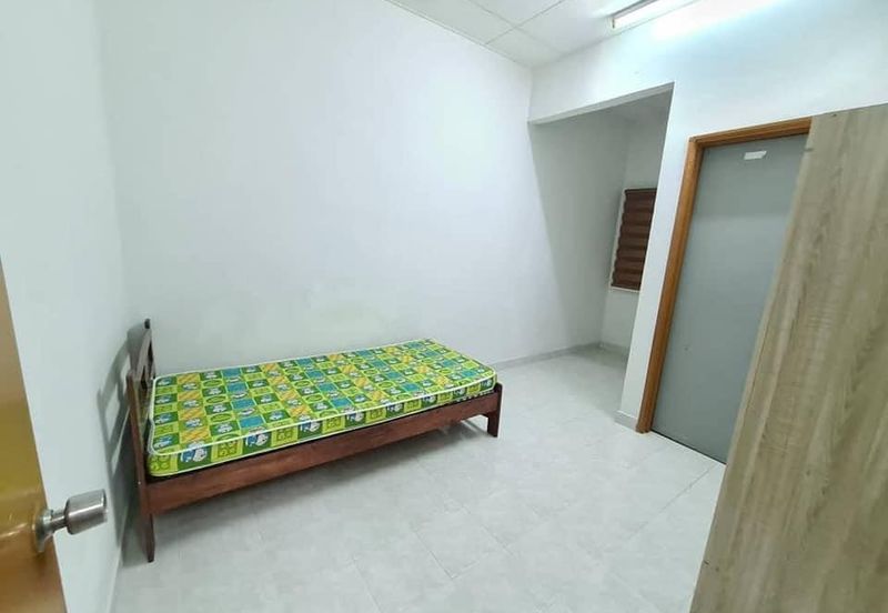 Kulim Hi-Tech Park Semi Furnished Non Bumi Terrace 