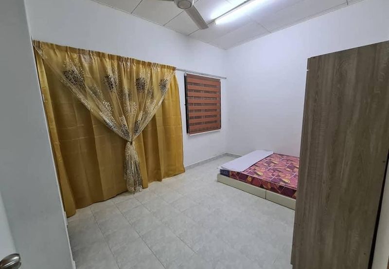 Kulim Hi-Tech Park Semi Furnished Non Bumi Terrace 