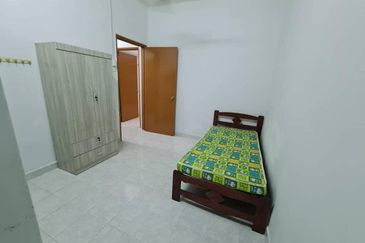 Kulim Hi-Tech Park Semi Furnished Non Bumi Terrace 