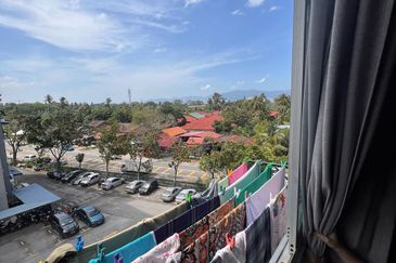 Pangsapuri Indah @ Teluk Air Tawar