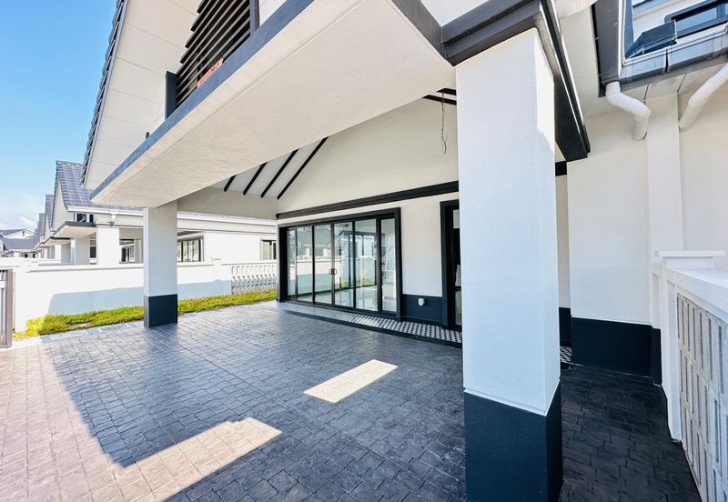 Hevea Elmina Gardens