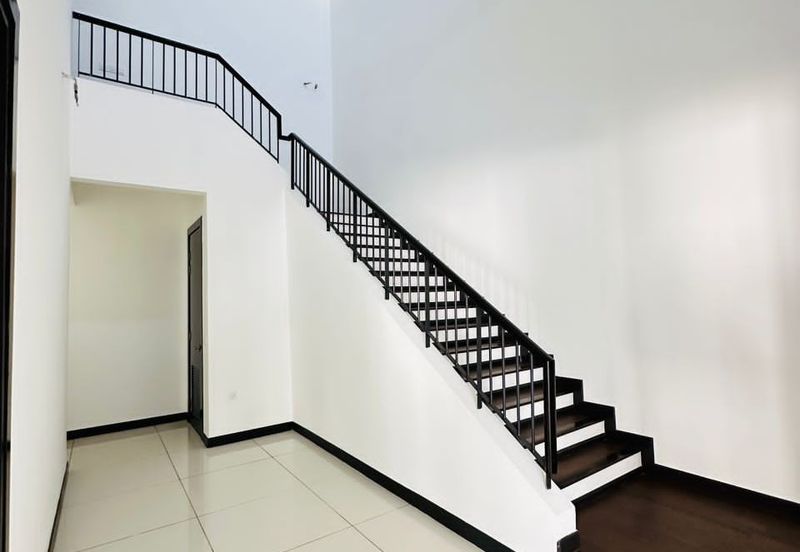 Hevea Elmina Gardens