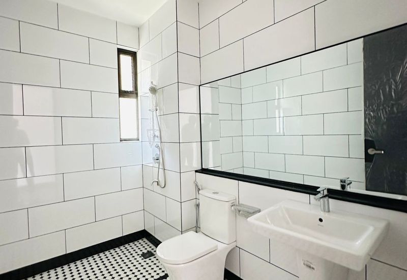 Hevea Elmina Gardens