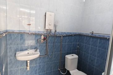 Renovated Pangsapuri Taman Kumbar Permai Teluk Kumbar Penang 