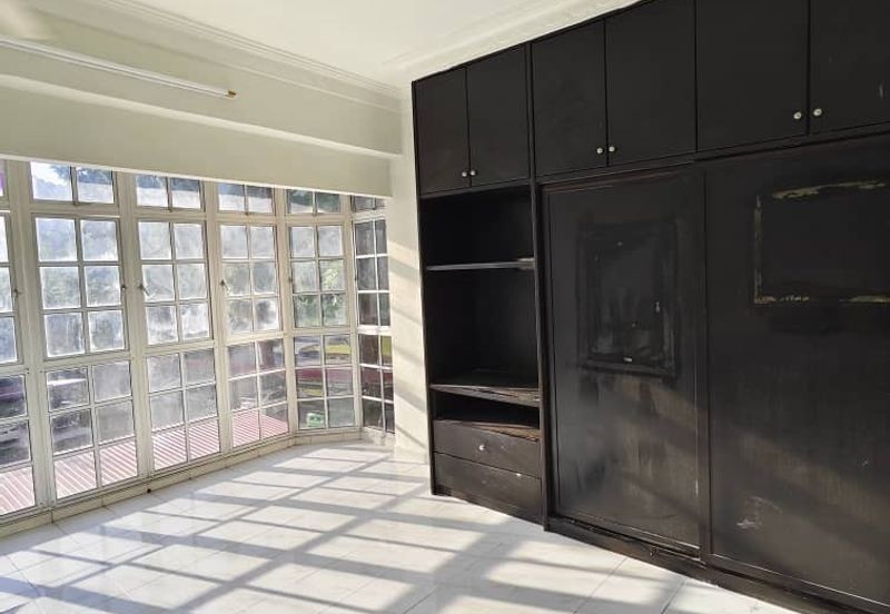 Renovated Pangsapuri Taman Kumbar Permai Teluk Kumbar Penang 