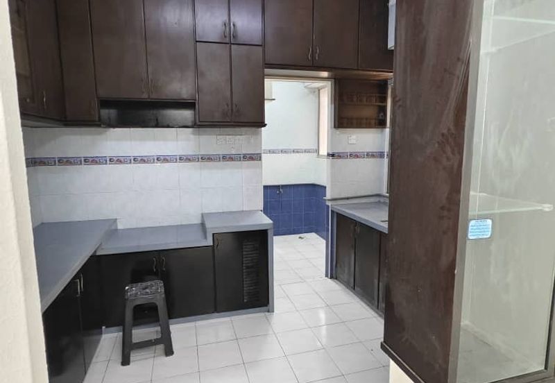 Renovated Pangsapuri Taman Kumbar Permai Teluk Kumbar Penang 