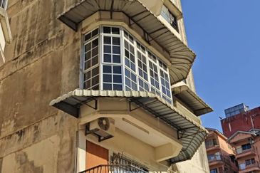 Renovated Pangsapuri Taman Kumbar Permai Teluk Kumbar Penang 