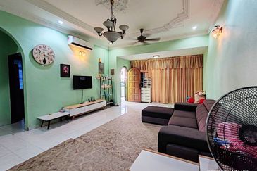 Taman Cengal Indah Kulim Fully Renovated Free Facing Semi D 