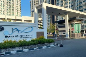 Royale Infinity @ Tambun Royale City
